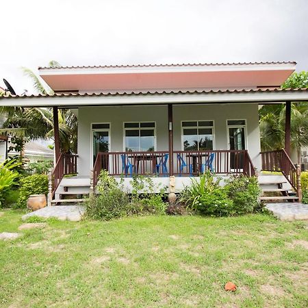 Hotel Oyo 999 Baan Pak Rom Ruen HHQ Exterior foto