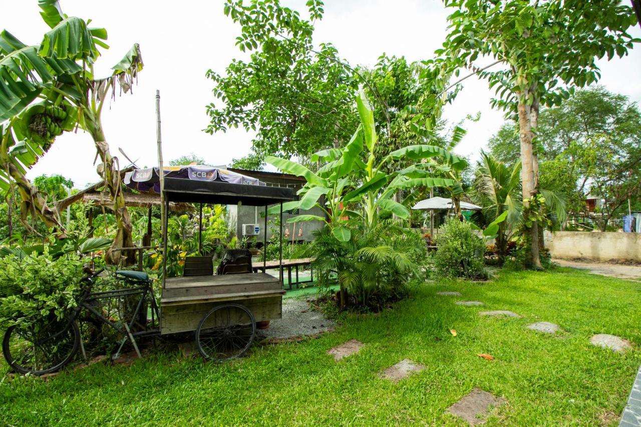 Hotel Oyo 999 Baan Pak Rom Ruen HHQ Exterior foto