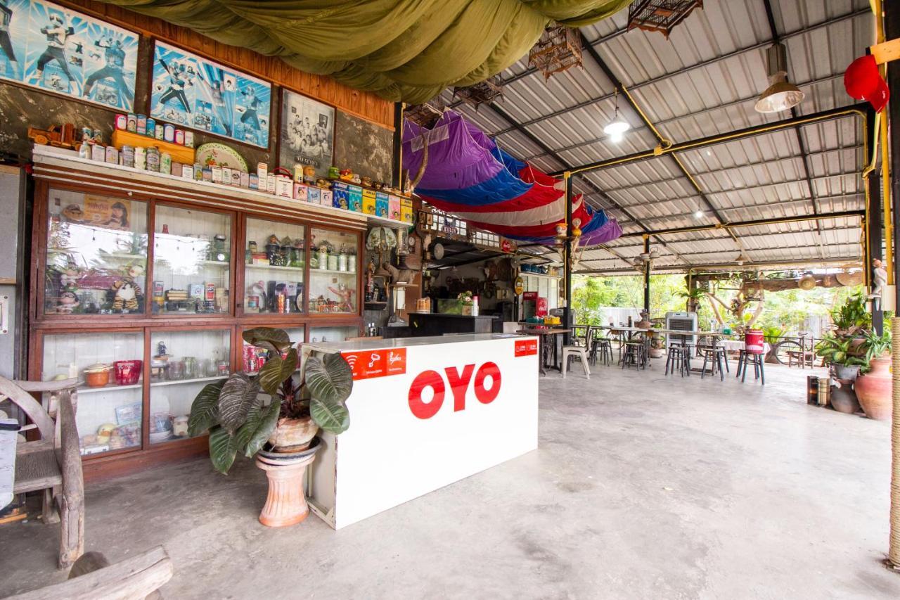 Hotel Oyo 999 Baan Pak Rom Ruen HHQ Exterior foto