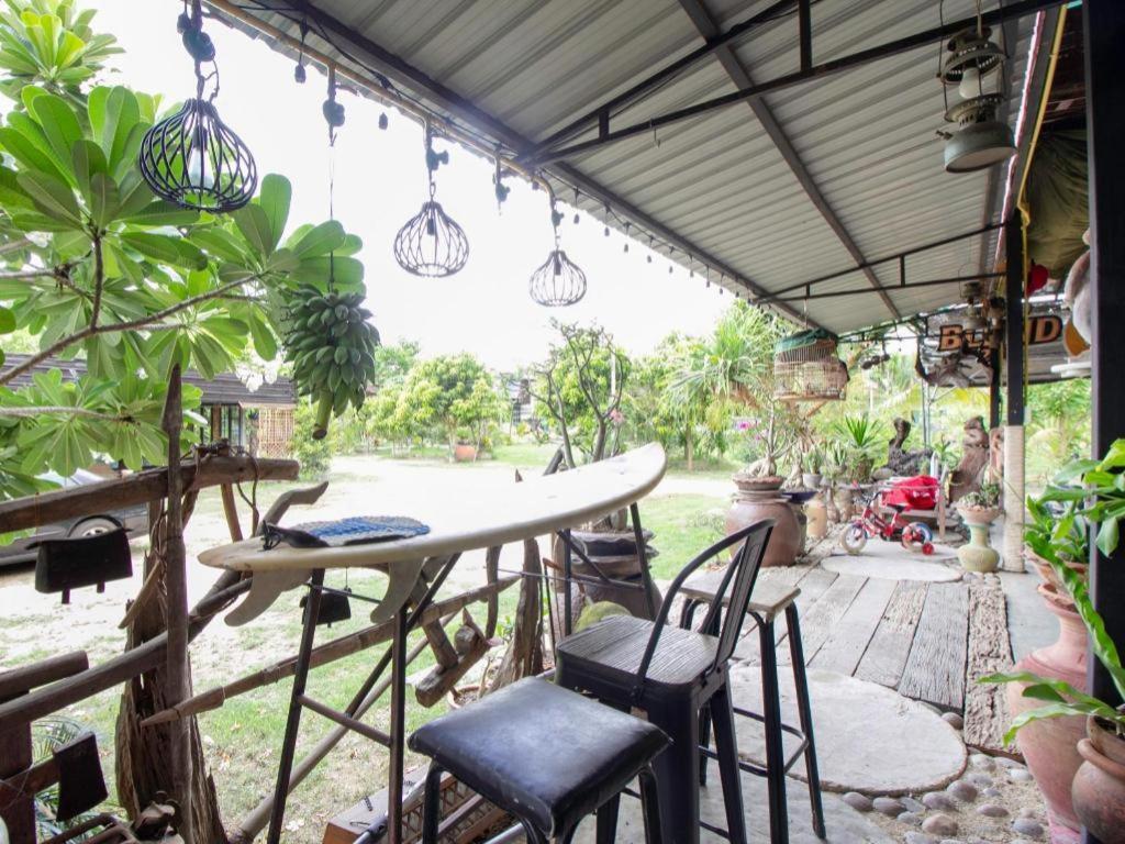 Hotel Oyo 999 Baan Pak Rom Ruen HHQ Exterior foto