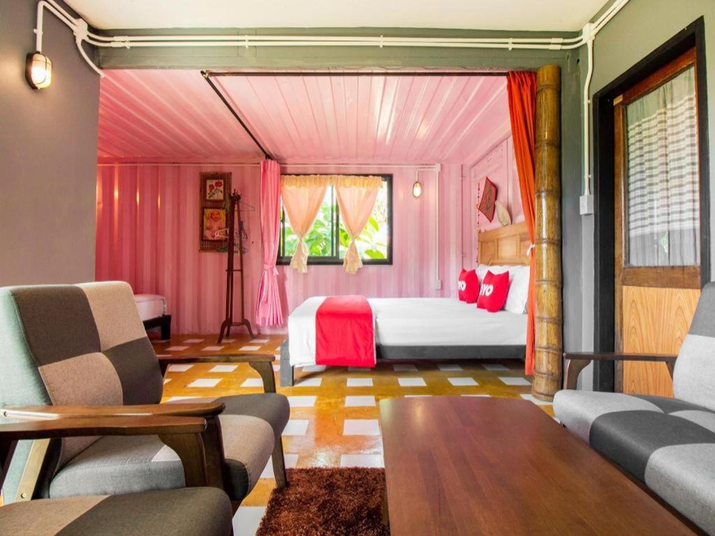 Hotel Oyo 999 Baan Pak Rom Ruen HHQ Exterior foto
