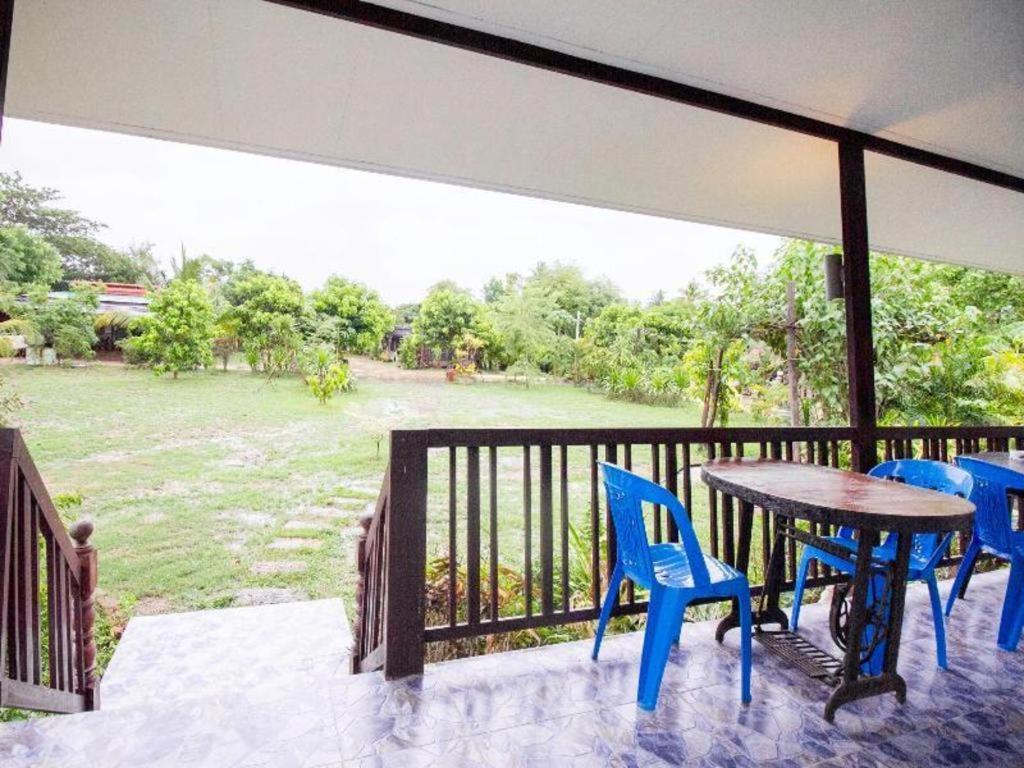 Hotel Oyo 999 Baan Pak Rom Ruen HHQ Exterior foto