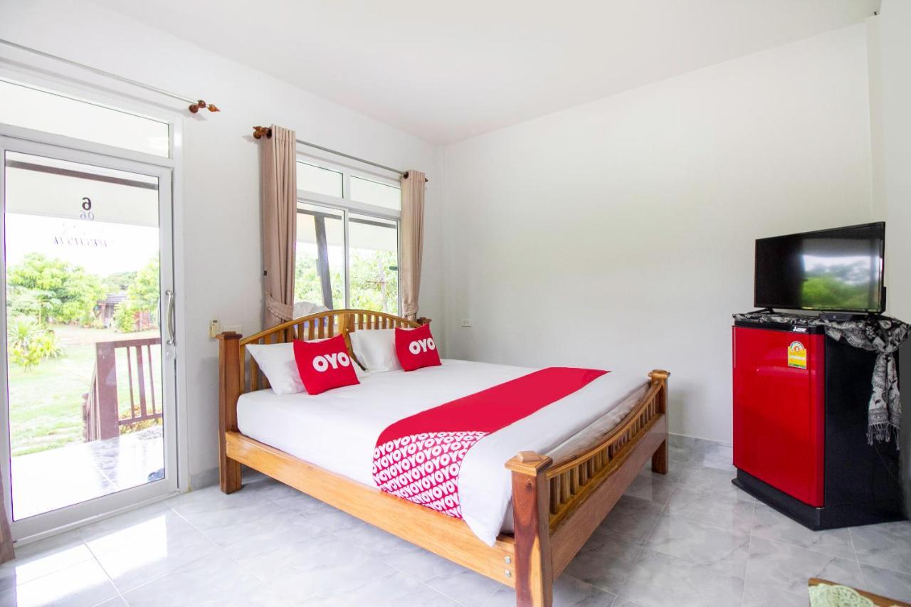 Hotel Oyo 999 Baan Pak Rom Ruen HHQ Exterior foto