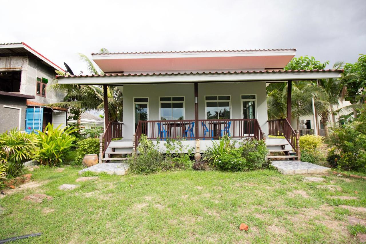 Hotel Oyo 999 Baan Pak Rom Ruen HHQ Exterior foto